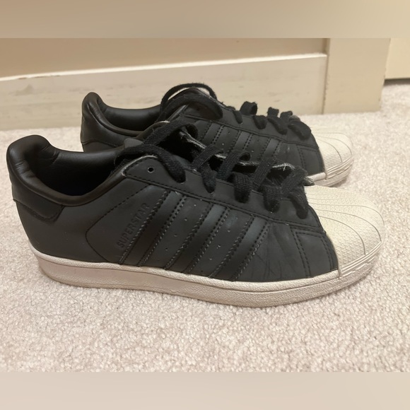 adidas Superstar Shoe - Black / white - Picture 4 of 7